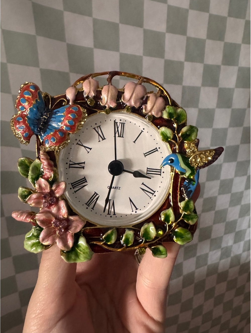 Vintage Style Floral Butterfly and Hummingbird Quartz Desk Clock